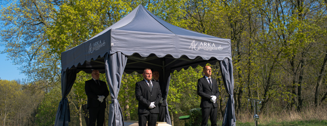 Pogrzeb w ramach zasiłku ZUS bez dopłat, bezgotówkowe rozliczenie pogrzebu Poznań